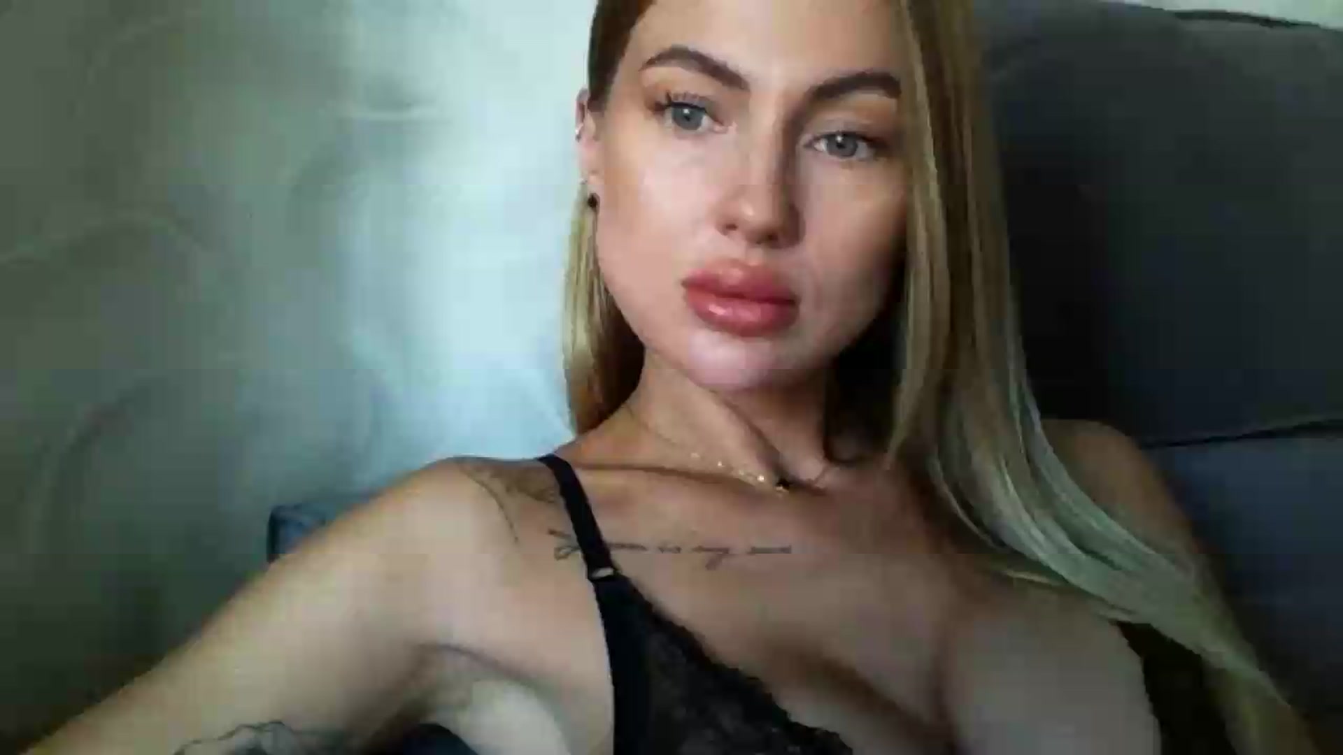 Gallery image thumbnail from NovaDahlia's myfreecams stream on, 08/11/2026, 07:23 image 1 of 20
