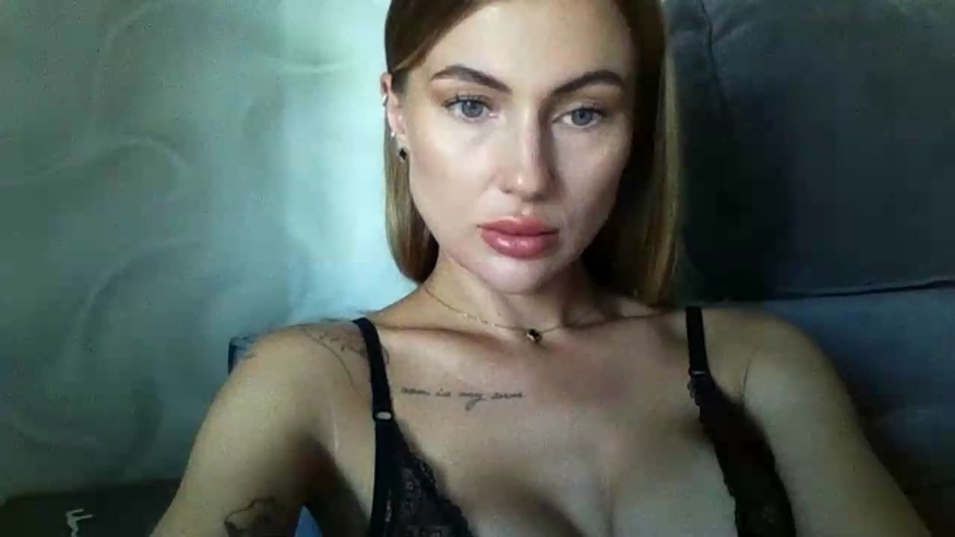 Gallery image thumbnail from NovaDahlia's myfreecams stream on, 08/11/2026, 07:23 image 16 of 20