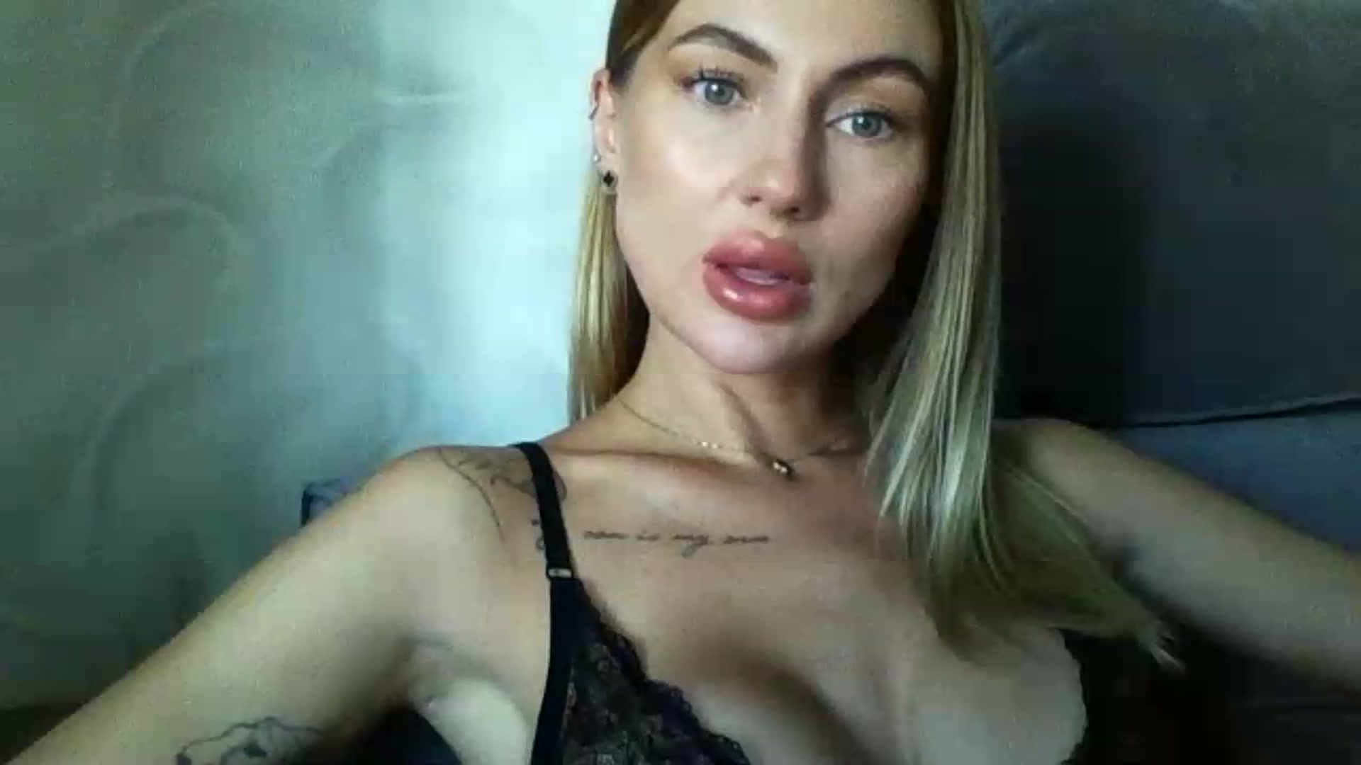 Gallery image thumbnail from NovaDahlia's myfreecams stream on, 08/11/2026, 07:23 image 14 of 20
