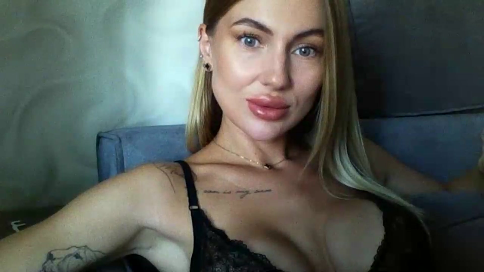 Gallery image thumbnail from NovaDahlia's myfreecams stream on, 08/11/2026, 07:23 image 3 of 20