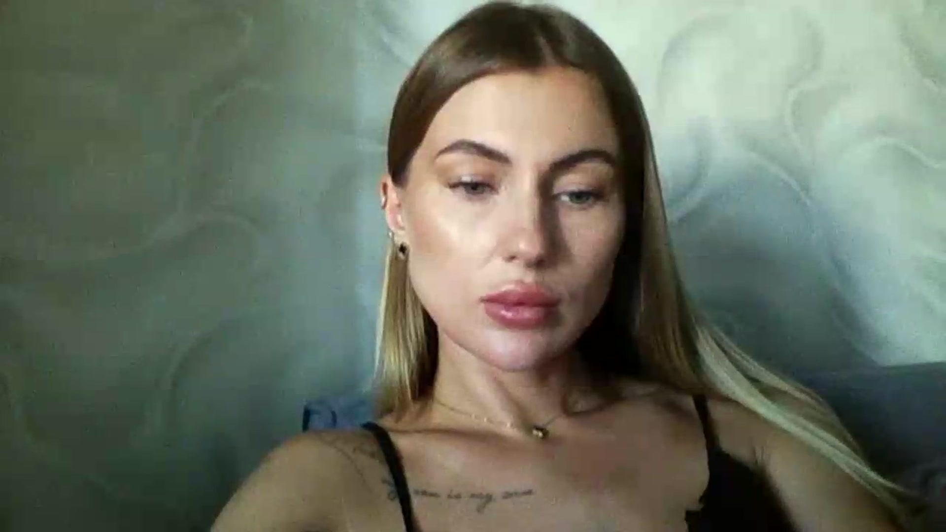 Gallery image thumbnail from NovaDahlia's myfreecams stream on, 08/11/2026, 09:59 image 3 of 20