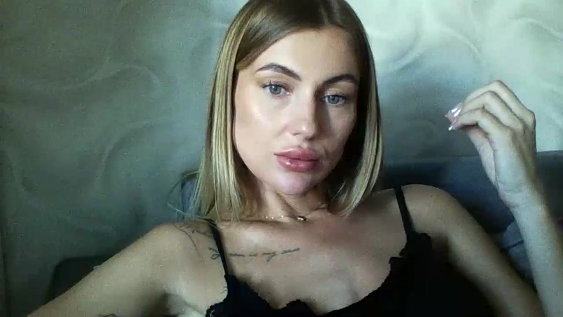Gallery image thumbnail from NovaDahlia's myfreecams stream on, 08/11/2026, 09:59 image 13 of 20