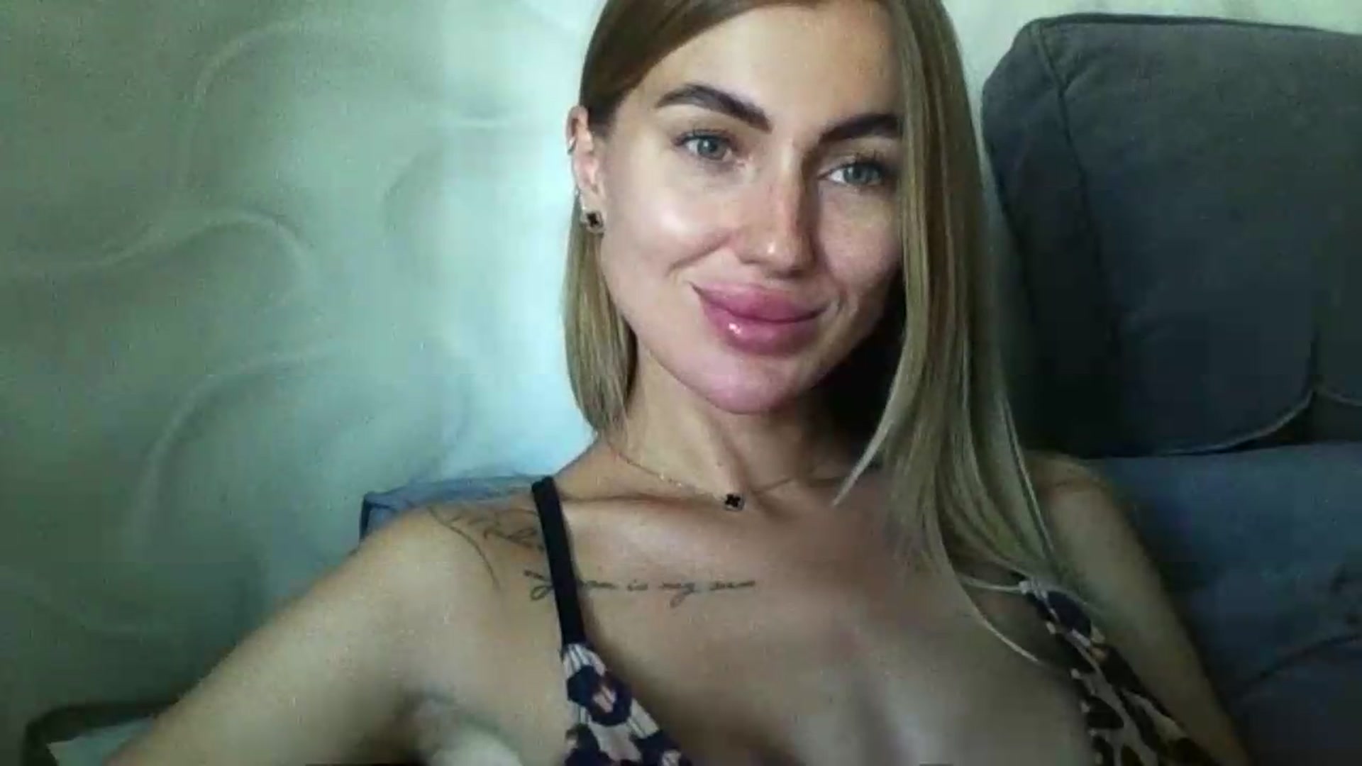 Gallery image thumbnail from NovaDahlia's myfreecams stream on, 08/13/2026, 07:33 image 3 of 20