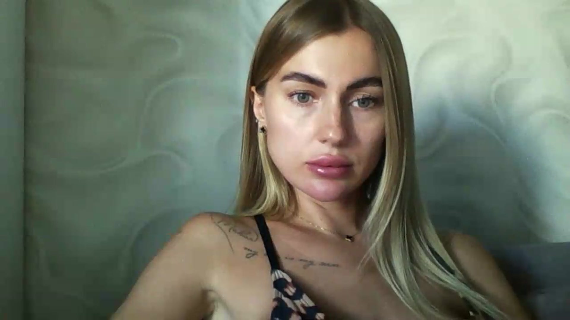 Gallery image thumbnail from NovaDahlia's myfreecams stream on, 08/13/2026, 09:02 image 5 of 20