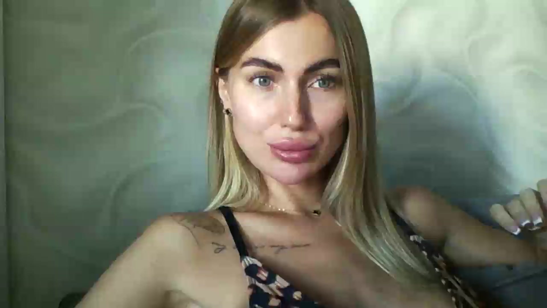 Gallery image thumbnail from NovaDahlia's myfreecams stream on, 08/13/2026, 09:02 image 11 of 20