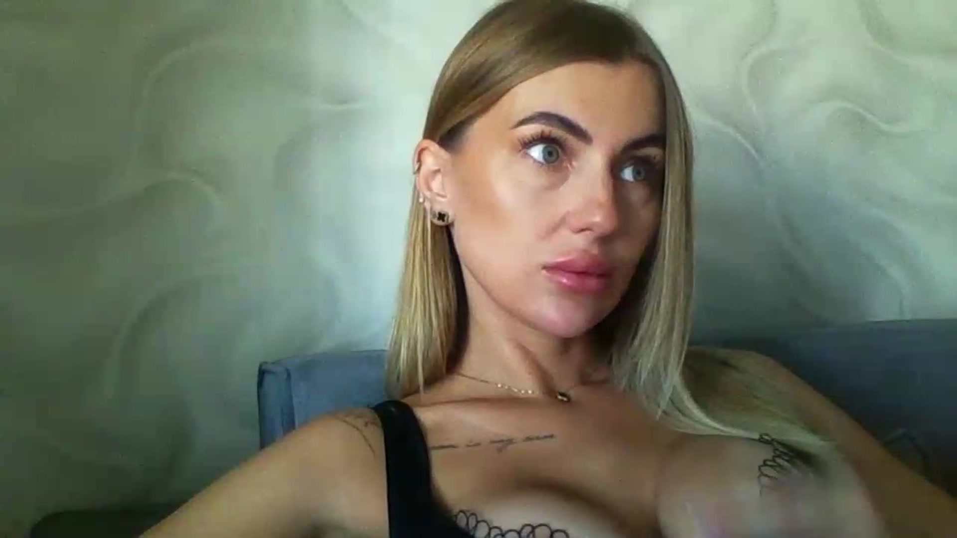Gallery image thumbnail from NovaDahlia's myfreecams stream on, 08/17/2026, 07:12 image 4 of 20