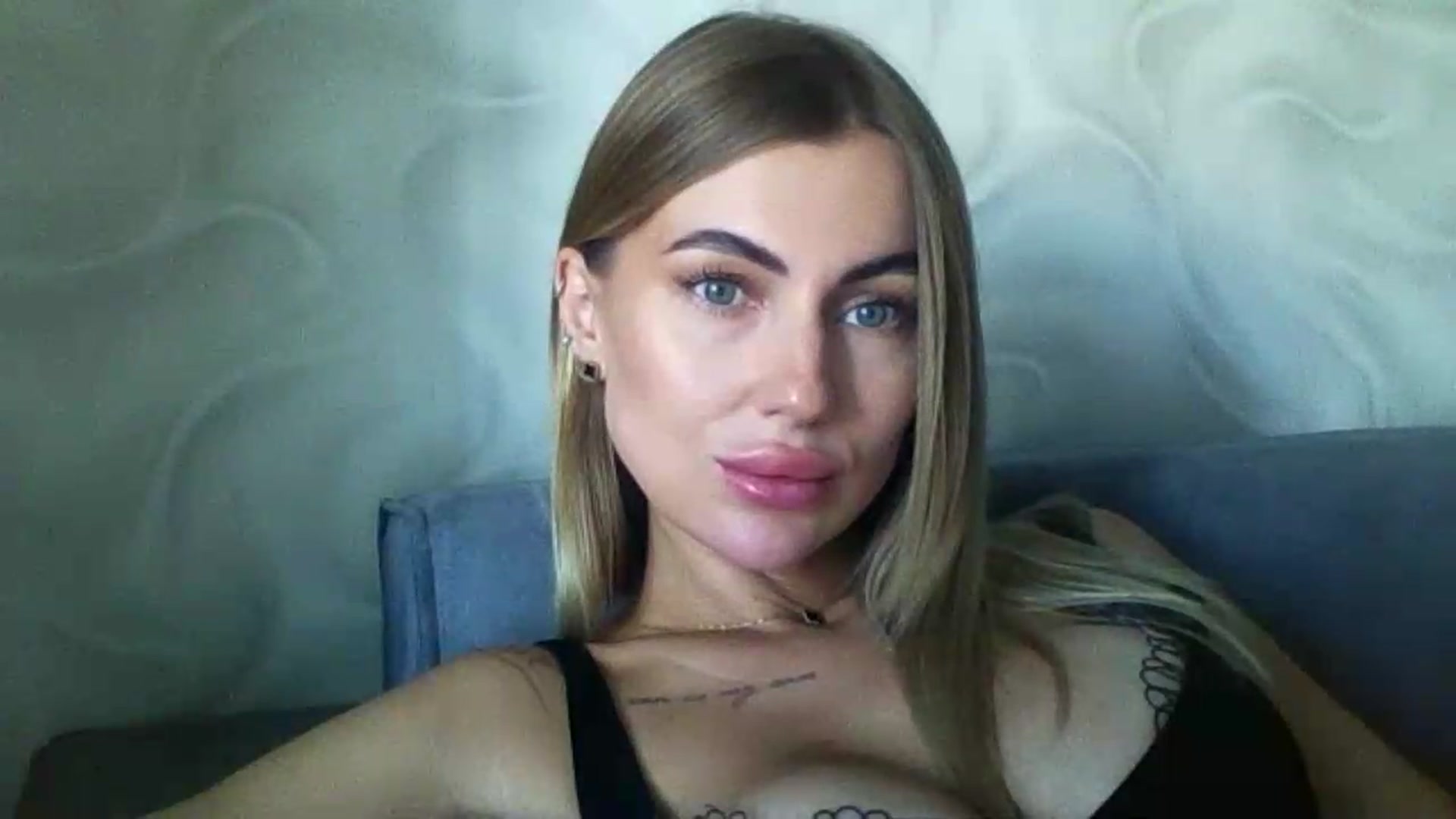 Gallery image thumbnail from NovaDahlia's myfreecams stream on, 08/17/2026, 08:26 image 15 of 20