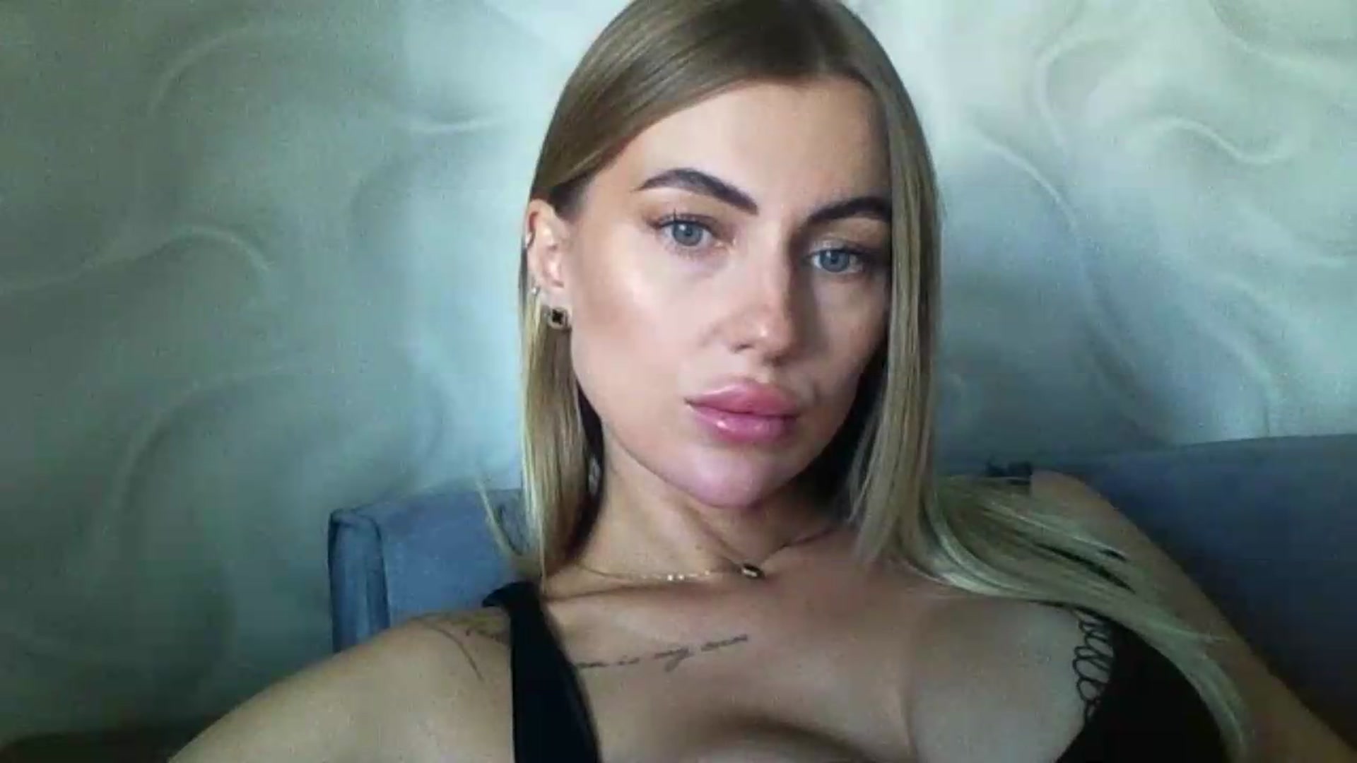 Gallery image thumbnail from NovaDahlia's myfreecams stream on, 08/17/2026, 08:26 image 10 of 20