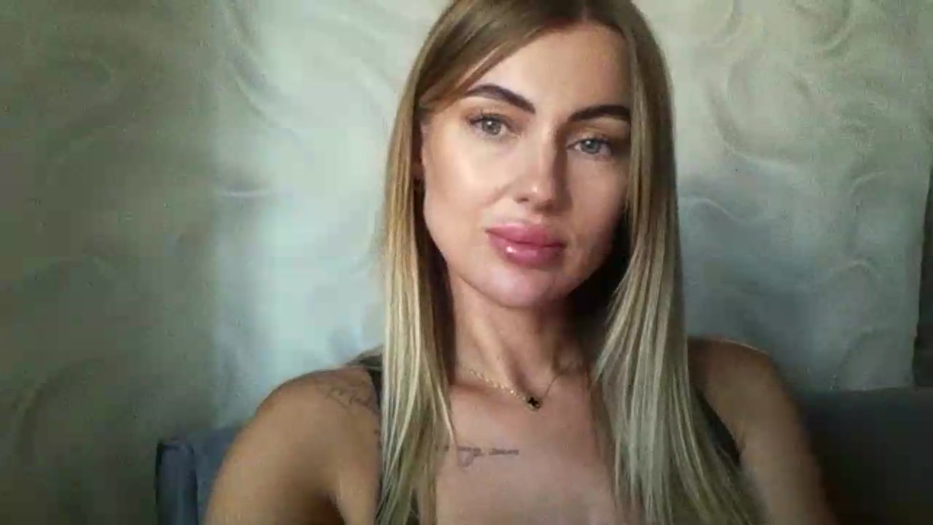 Gallery image thumbnail from NovaDahlia's myfreecams stream on, 08/17/2026, 10:58 image 5 of 20