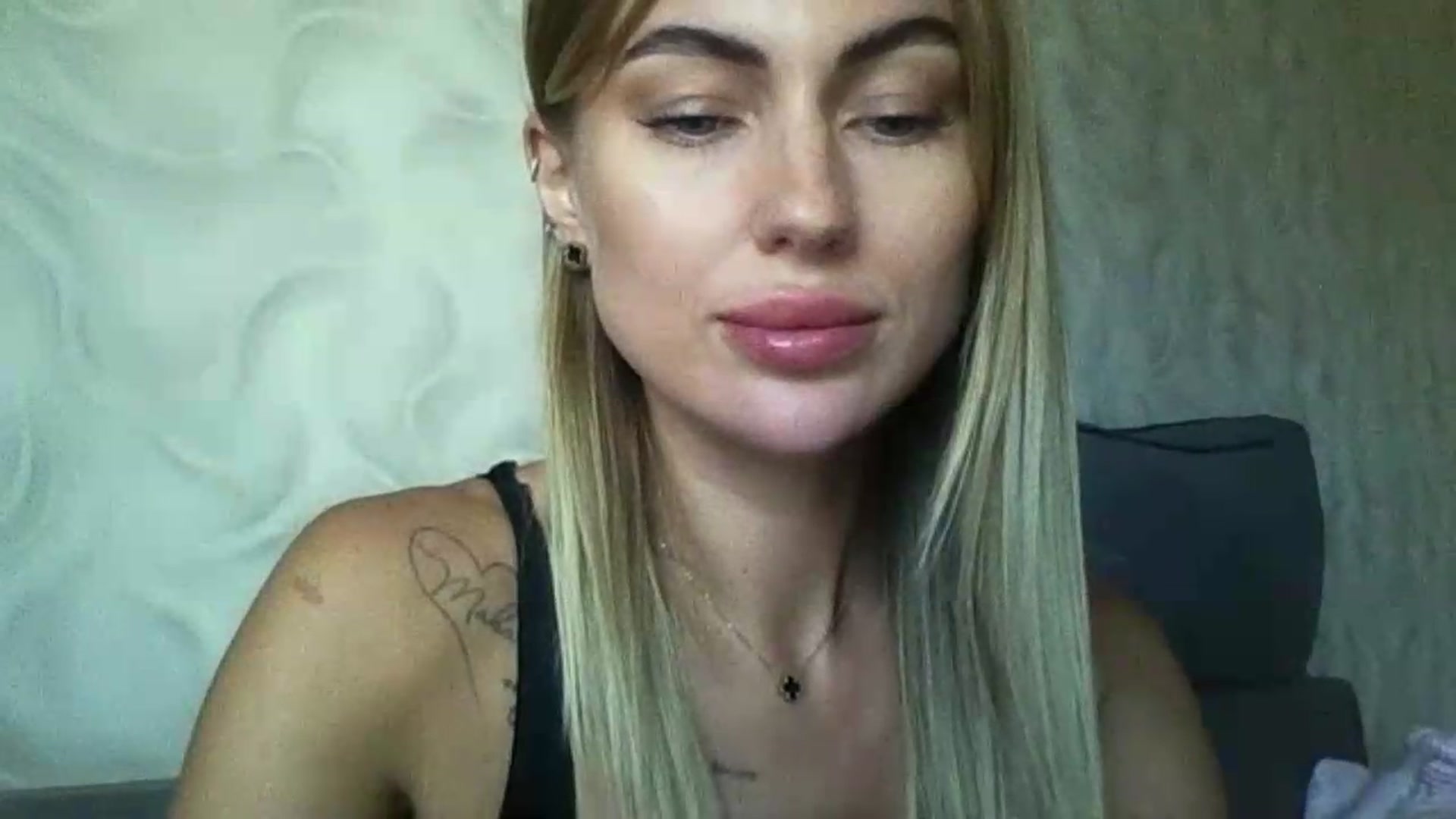Gallery image thumbnail from NovaDahlia's myfreecams stream on, 08/17/2026, 10:58 image 2 of 20