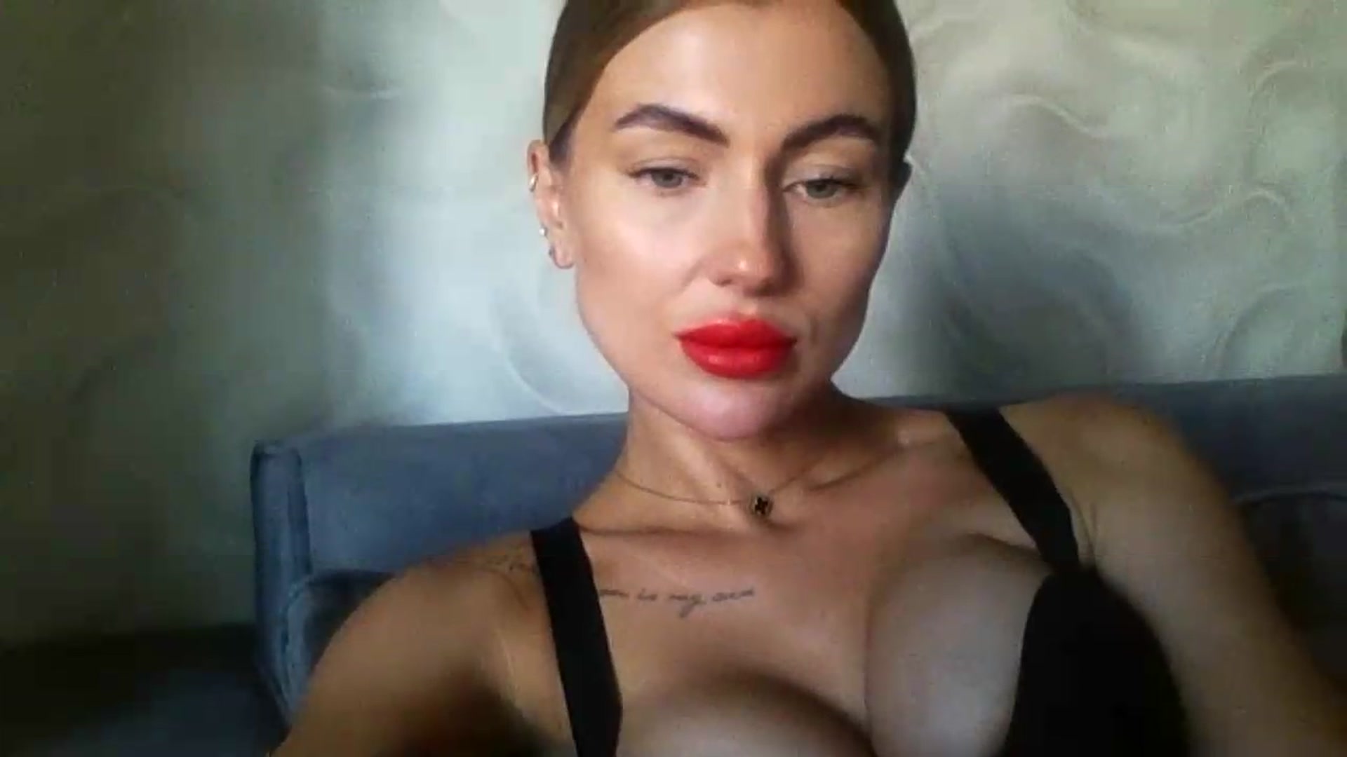 Gallery image thumbnail from NovaDahlia's myfreecams stream on, 08/18/2026, 08:00 image 8 of 20