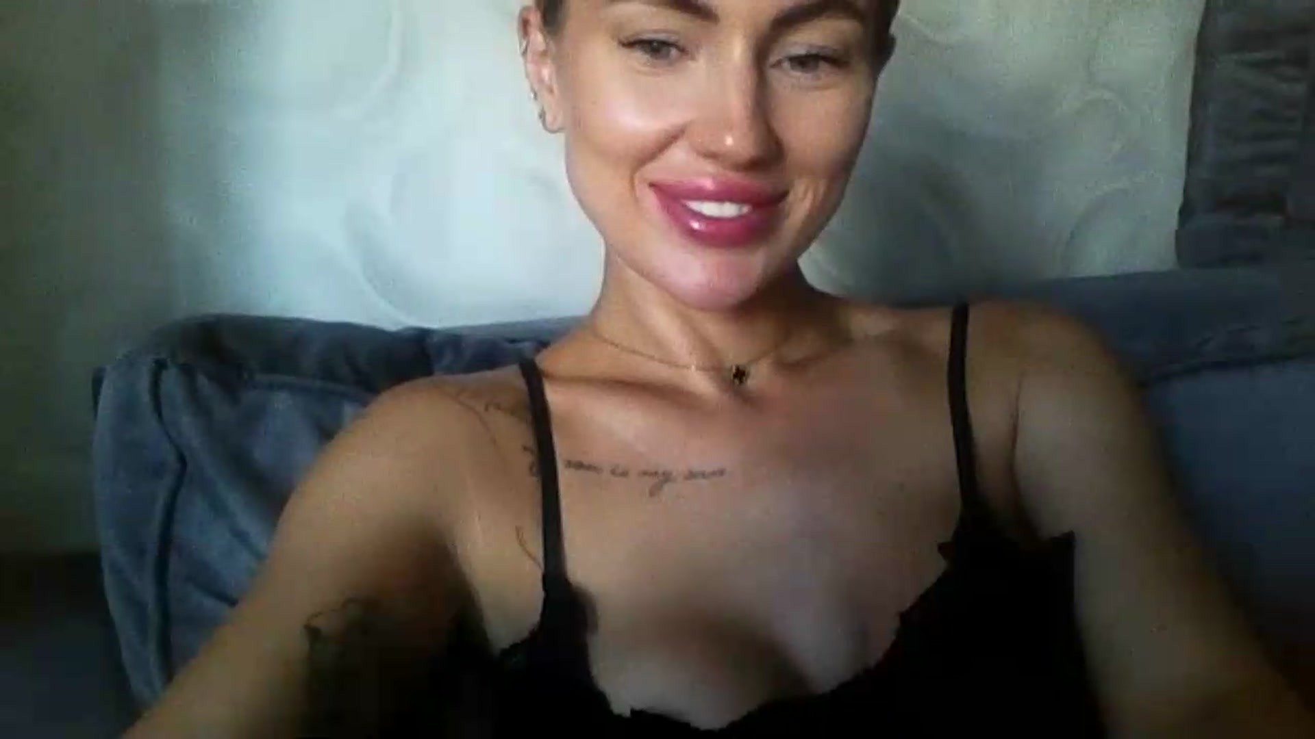 Gallery image thumbnail from NovaDahlia's myfreecams stream on, 08/18/2026, 08:49 image 10 of 20
