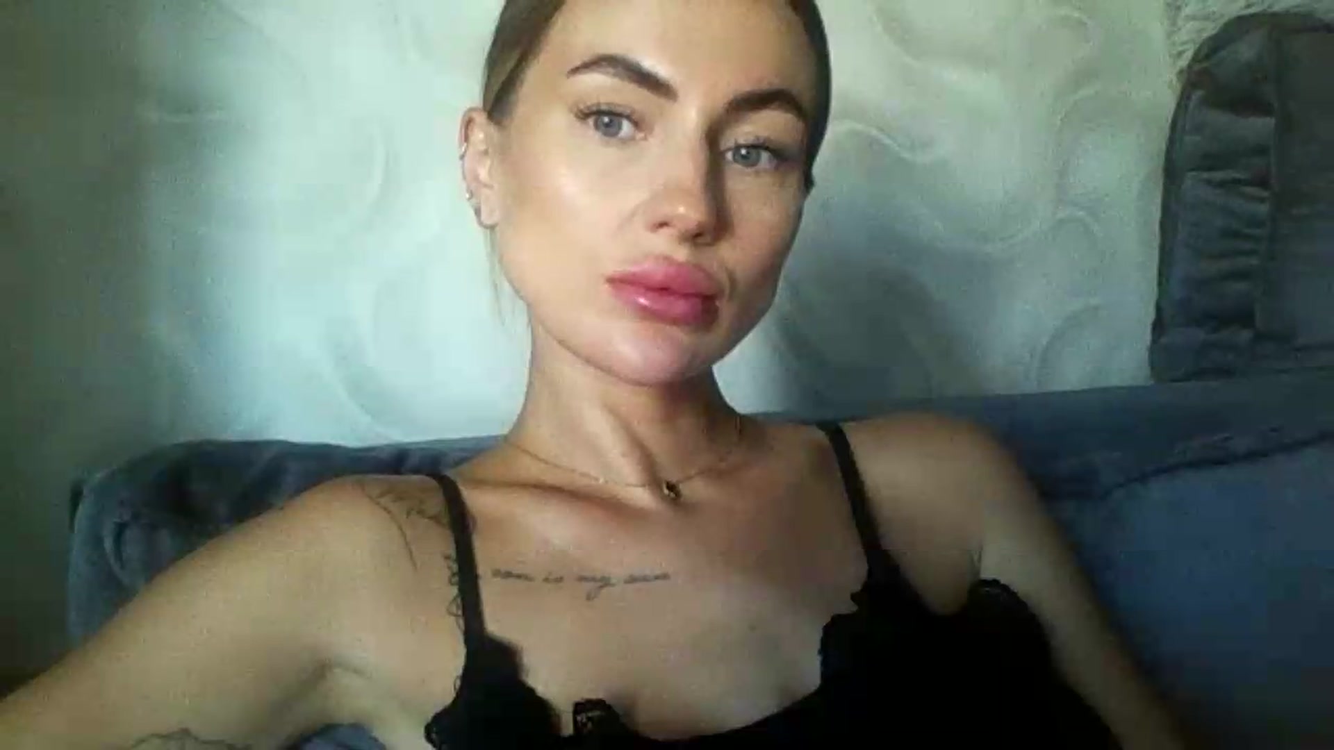 Gallery image thumbnail from NovaDahlia's myfreecams stream on, 08/18/2026, 08:49 image 6 of 20