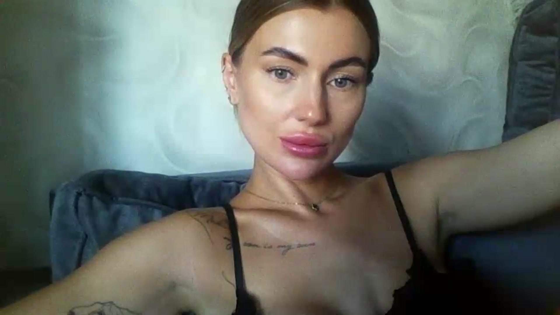 Gallery image thumbnail from NovaDahlia's myfreecams stream on, 08/18/2026, 08:49 image 15 of 20