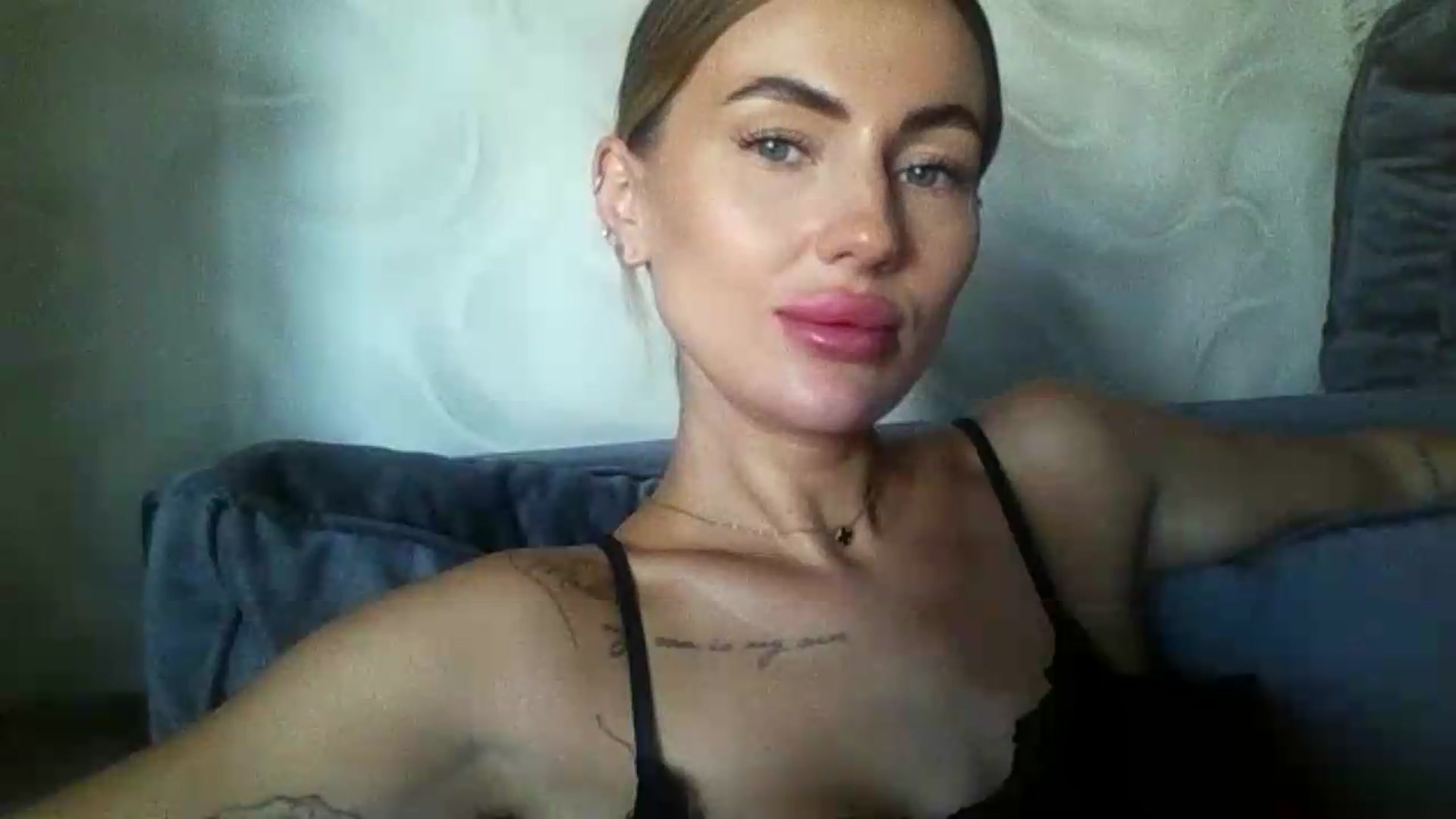 Gallery image thumbnail from NovaDahlia's myfreecams stream on, 08/18/2026, 08:49 image 19 of 20