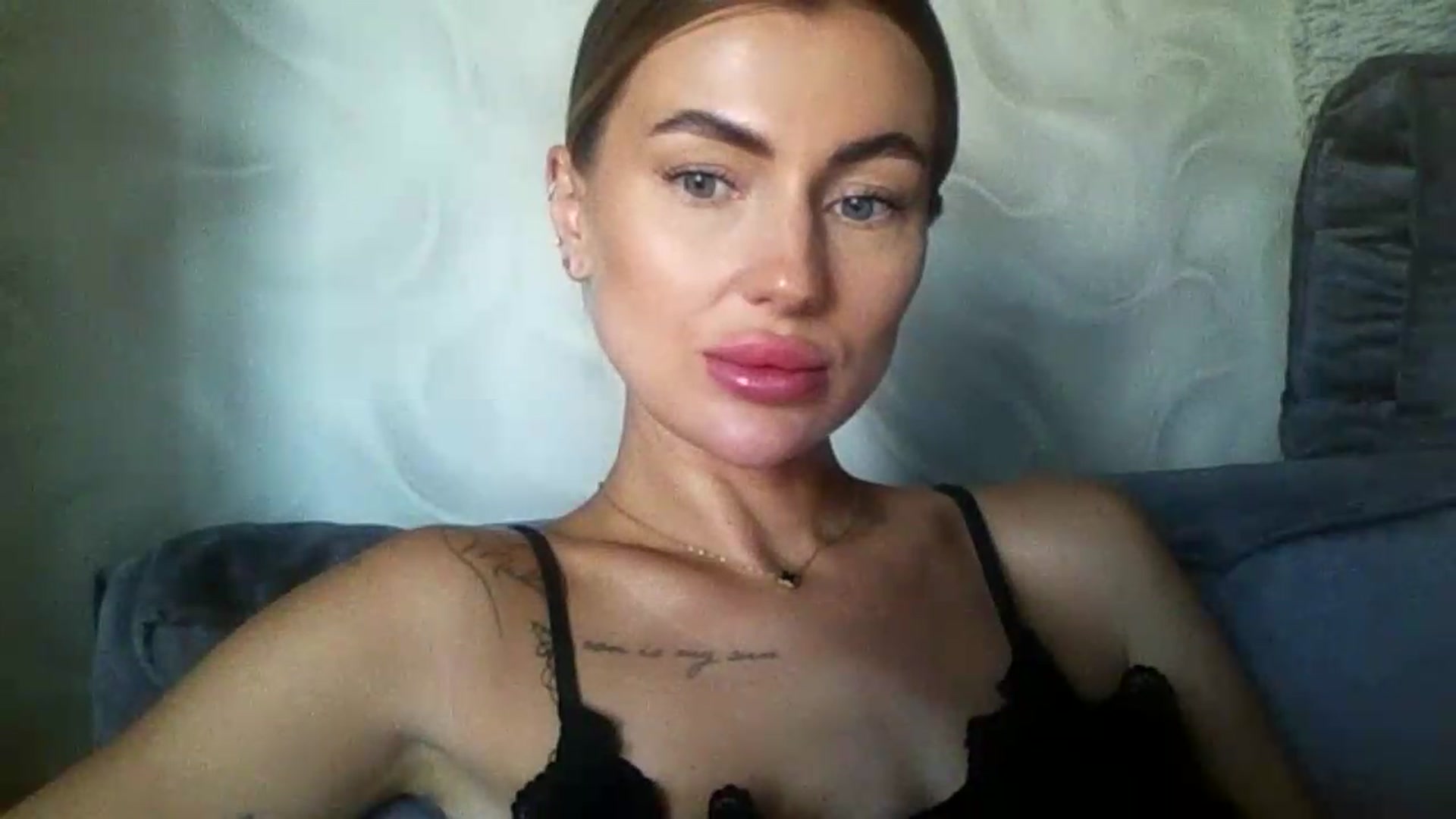 Gallery image thumbnail from NovaDahlia's myfreecams stream on, 08/18/2026, 08:49 image 2 of 20