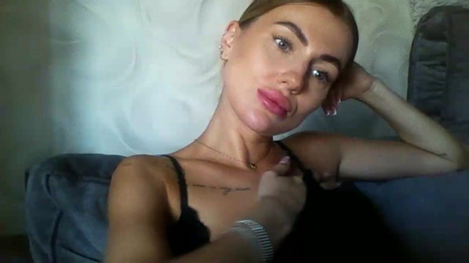Gallery image thumbnail from NovaDahlia's myfreecams stream on, 08/18/2026, 08:49 image 4 of 20