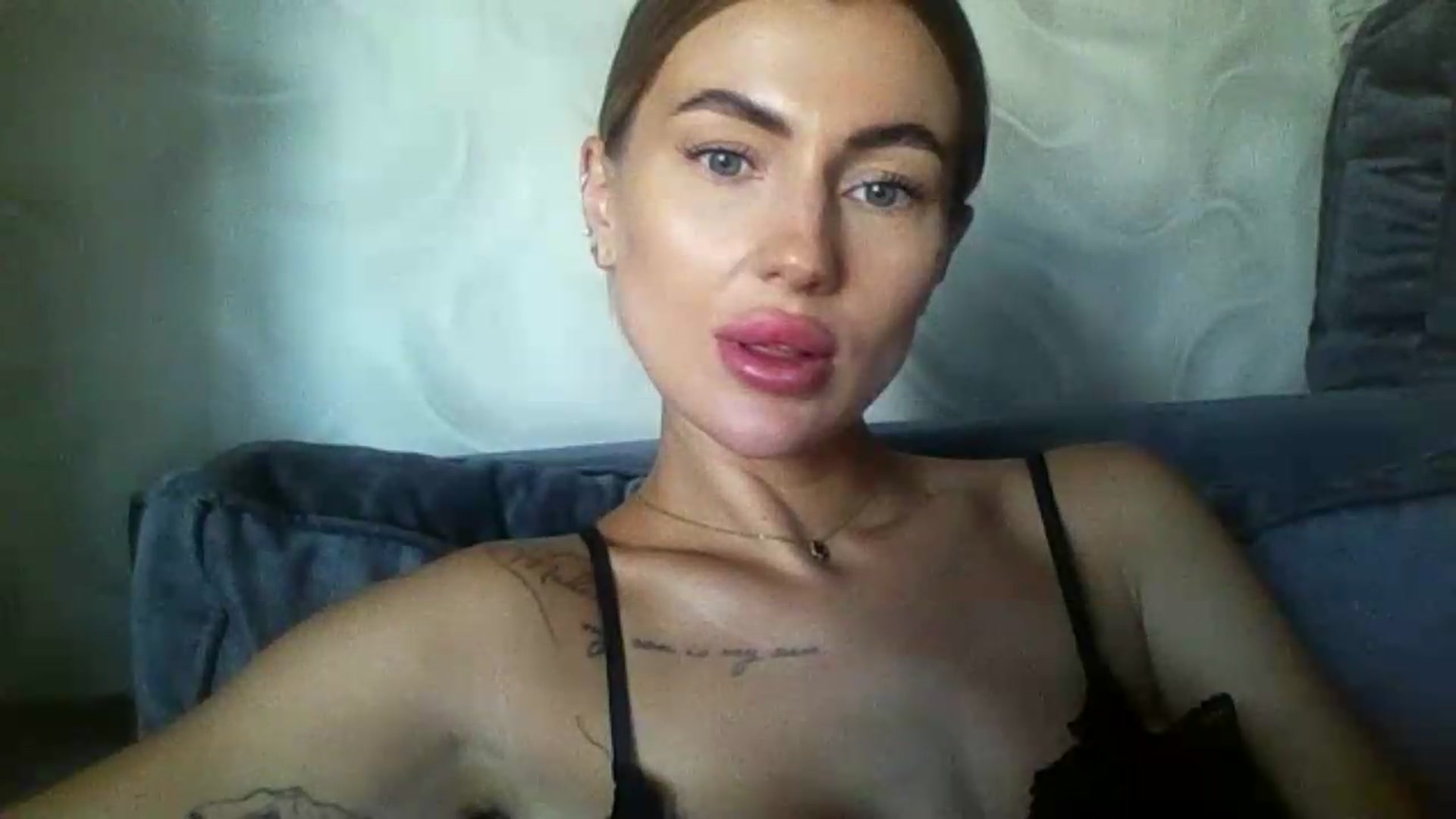 Gallery image thumbnail from NovaDahlia's myfreecams stream on, 08/18/2026, 08:49 image 17 of 20