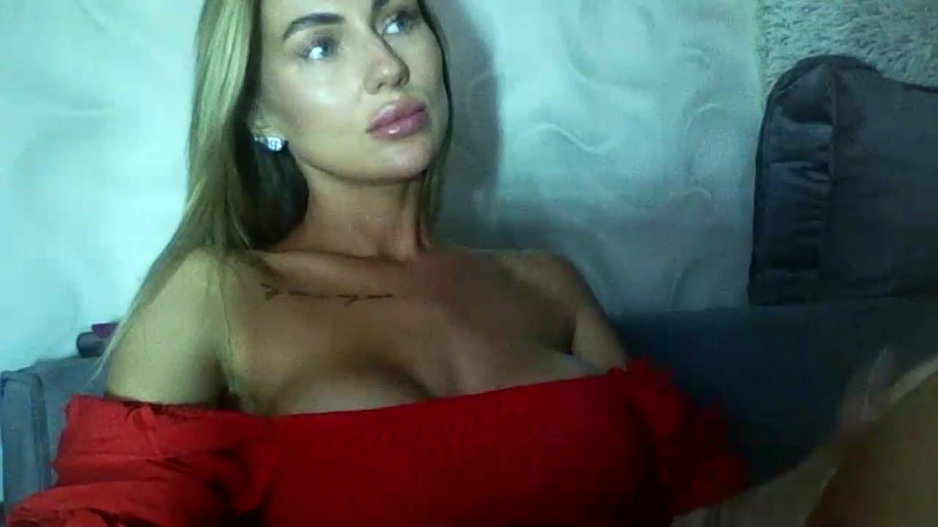 Gallery image thumbnail from NovaDahlia's myfreecams stream on, 08/19/2026, 07:56 image 7 of 20