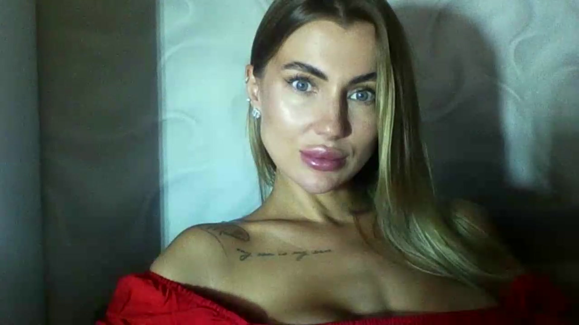 Gallery image thumbnail from NovaDahlia's myfreecams stream on, 08/19/2026, 07:56 image 3 of 20