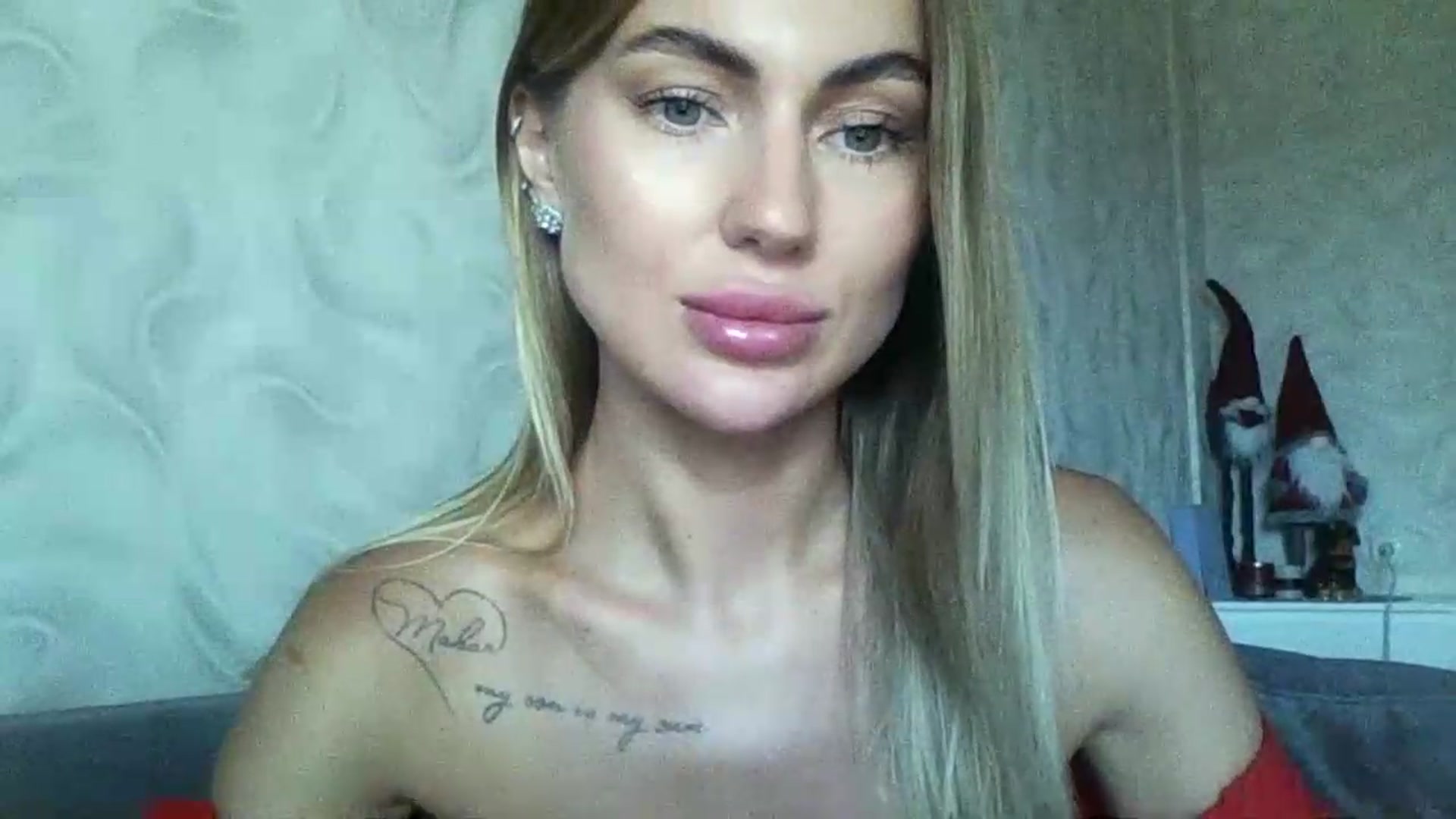 Gallery image thumbnail from NovaDahlia's myfreecams stream on, 08/19/2026, 09:01 image 18 of 20