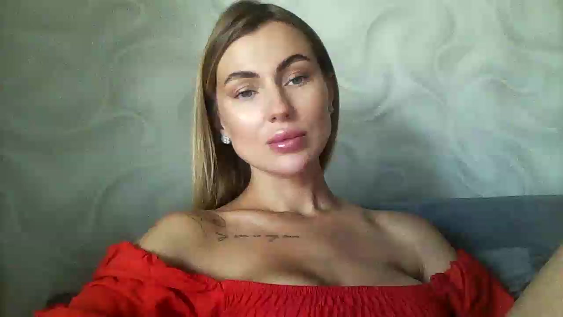 Gallery image thumbnail from NovaDahlia's myfreecams stream on, 08/19/2026, 09:01 image 6 of 20