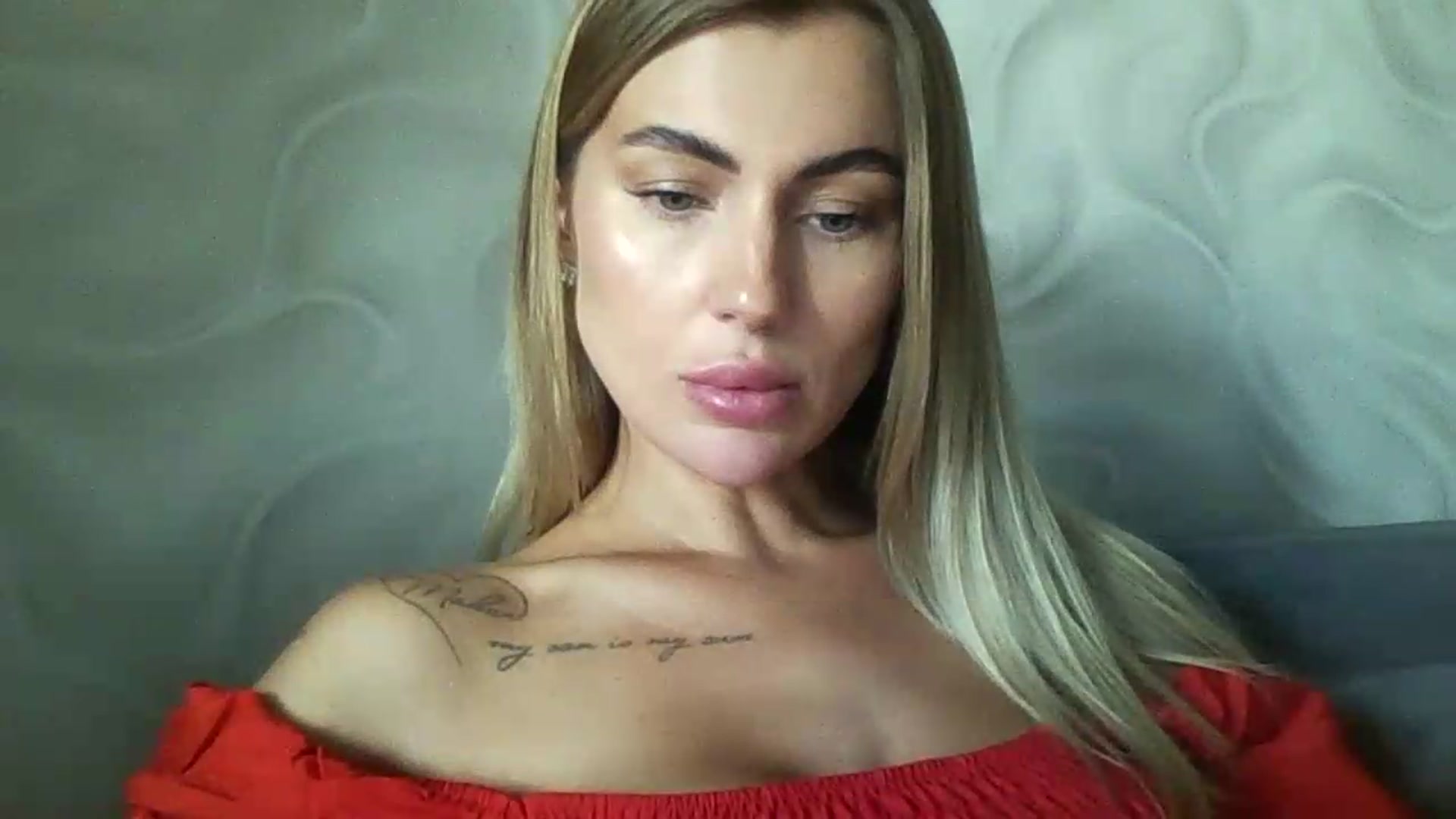 Gallery image thumbnail from NovaDahlia's myfreecams stream on, 08/19/2026, 09:31 image 7 of 20