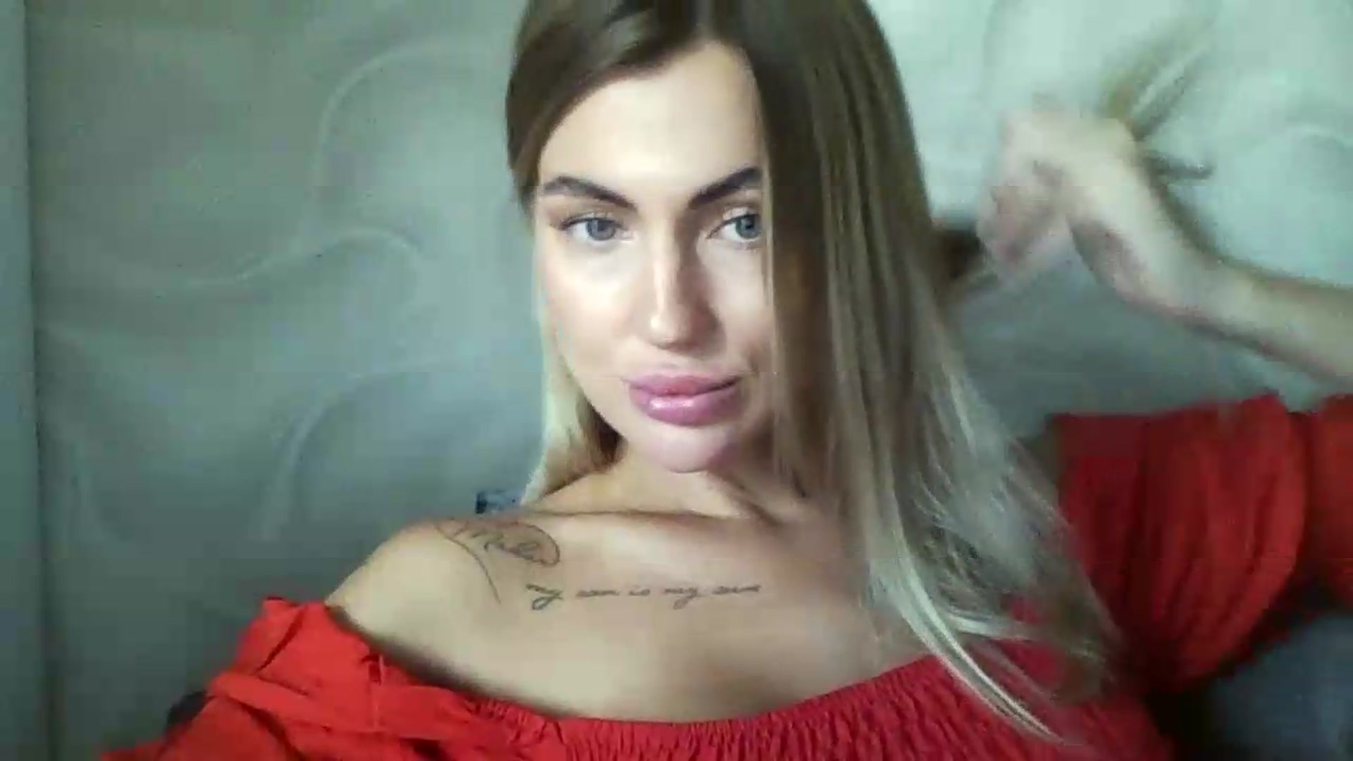 Gallery image thumbnail from NovaDahlia's myfreecams stream on, 08/19/2026, 09:31 image 15 of 20