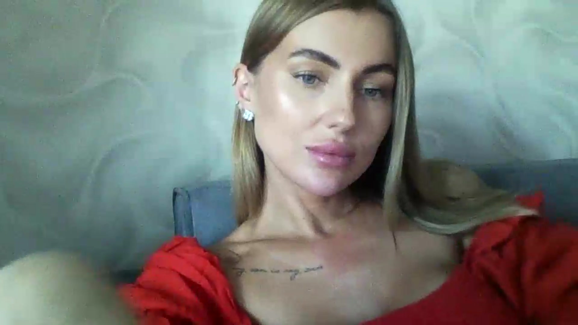 Gallery image thumbnail from NovaDahlia's myfreecams stream on, 08/19/2026, 10:25 image 16 of 20