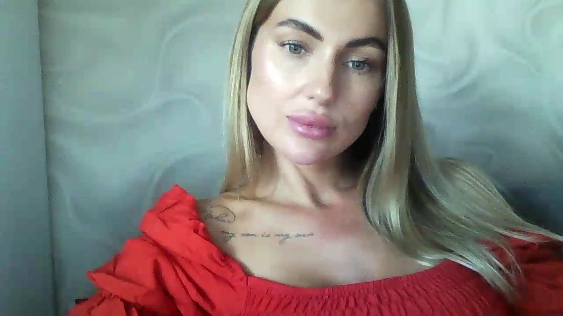 Gallery image thumbnail from NovaDahlia's myfreecams stream on, 08/19/2026, 10:25 image 20 of 20
