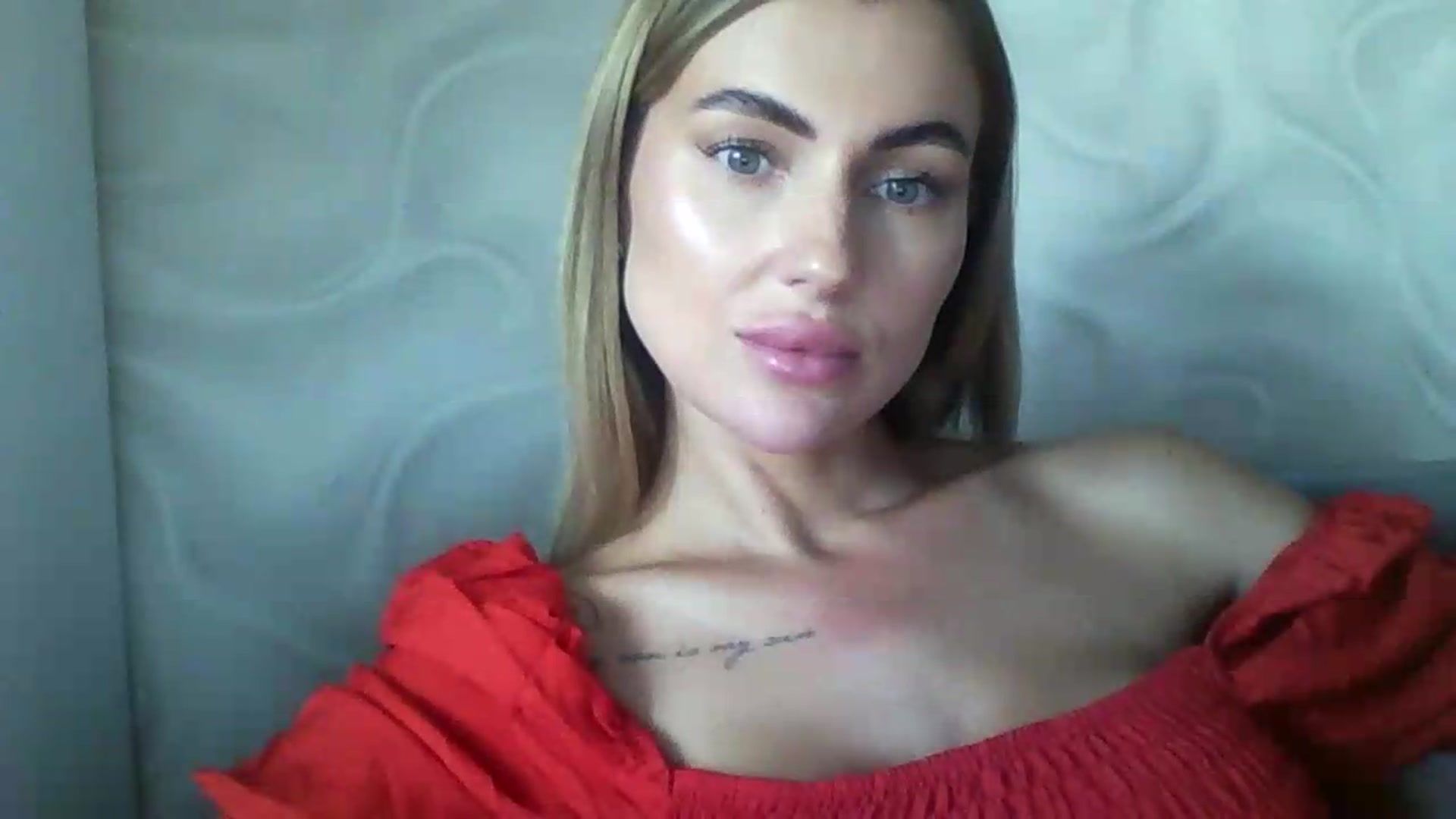 Gallery image thumbnail from NovaDahlia's myfreecams stream on, 08/19/2026, 10:40 image 3 of 20