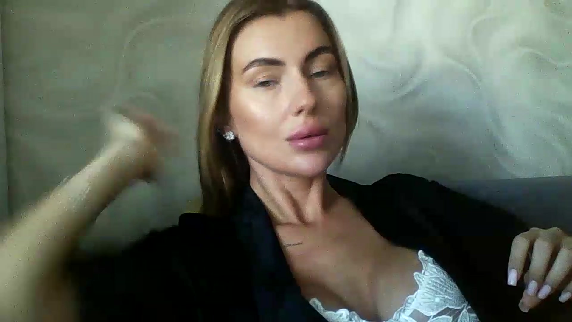 Gallery image thumbnail from NovaDahlia's myfreecams stream on, 08/20/2026, 07:18 image 19 of 20
