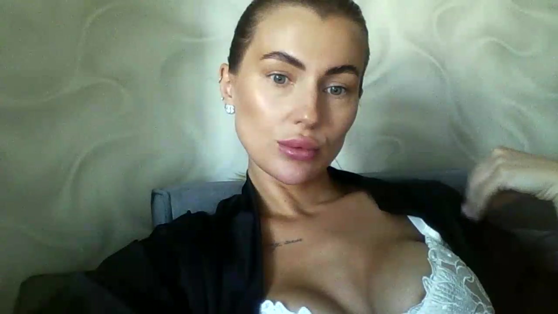 Gallery image thumbnail from NovaDahlia's myfreecams stream on, 08/20/2026, 07:58 image 17 of 20