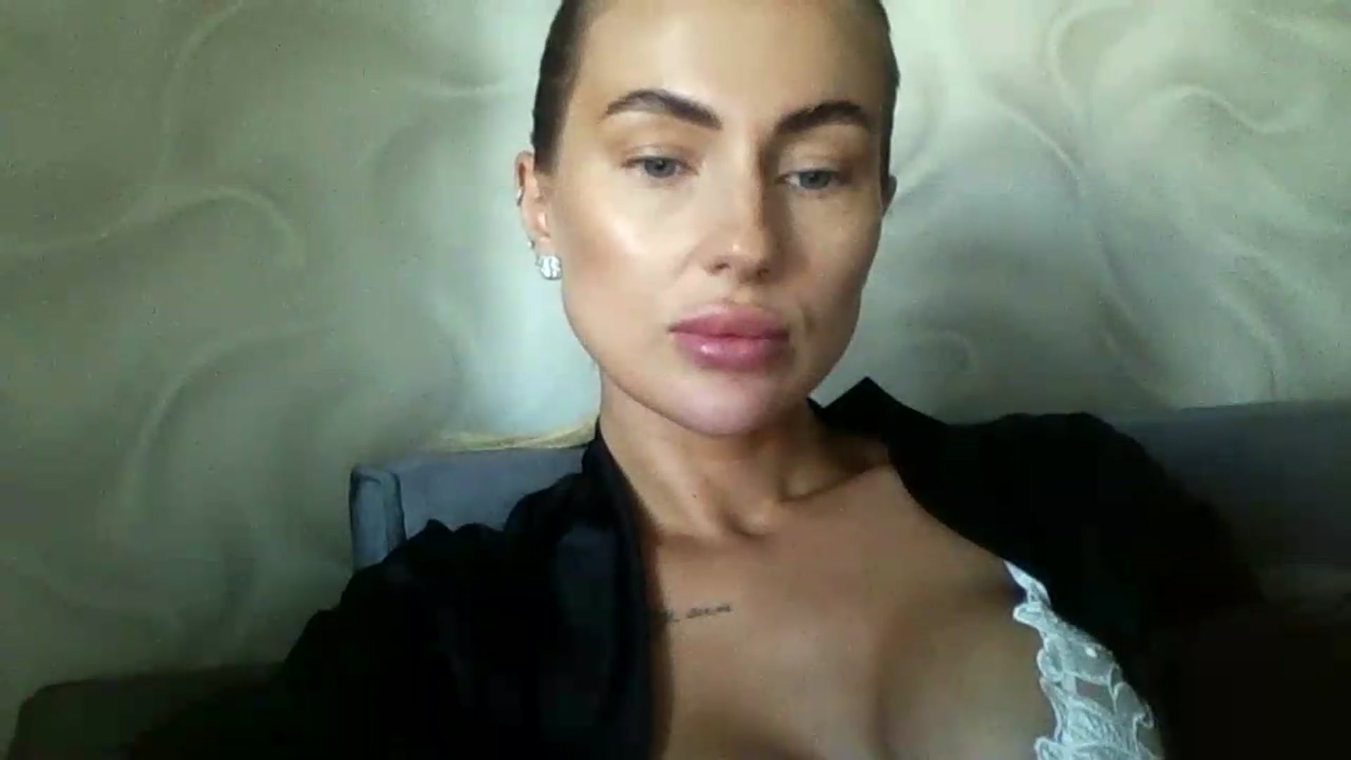 Gallery image thumbnail from NovaDahlia's myfreecams stream on, 08/20/2026, 07:58 image 15 of 20