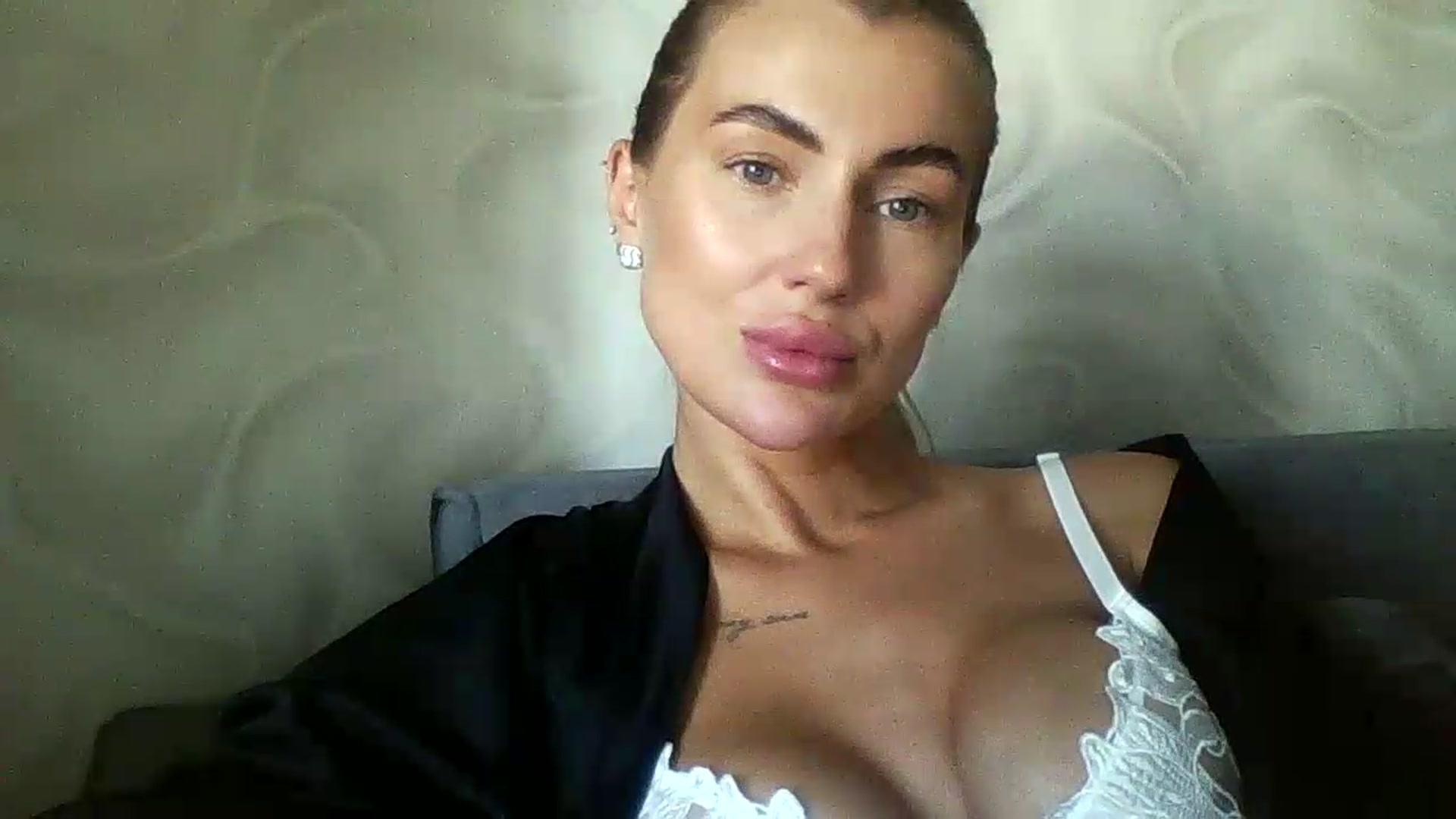 Gallery image thumbnail from NovaDahlia's myfreecams stream on, 08/20/2026, 09:01 image 14 of 20