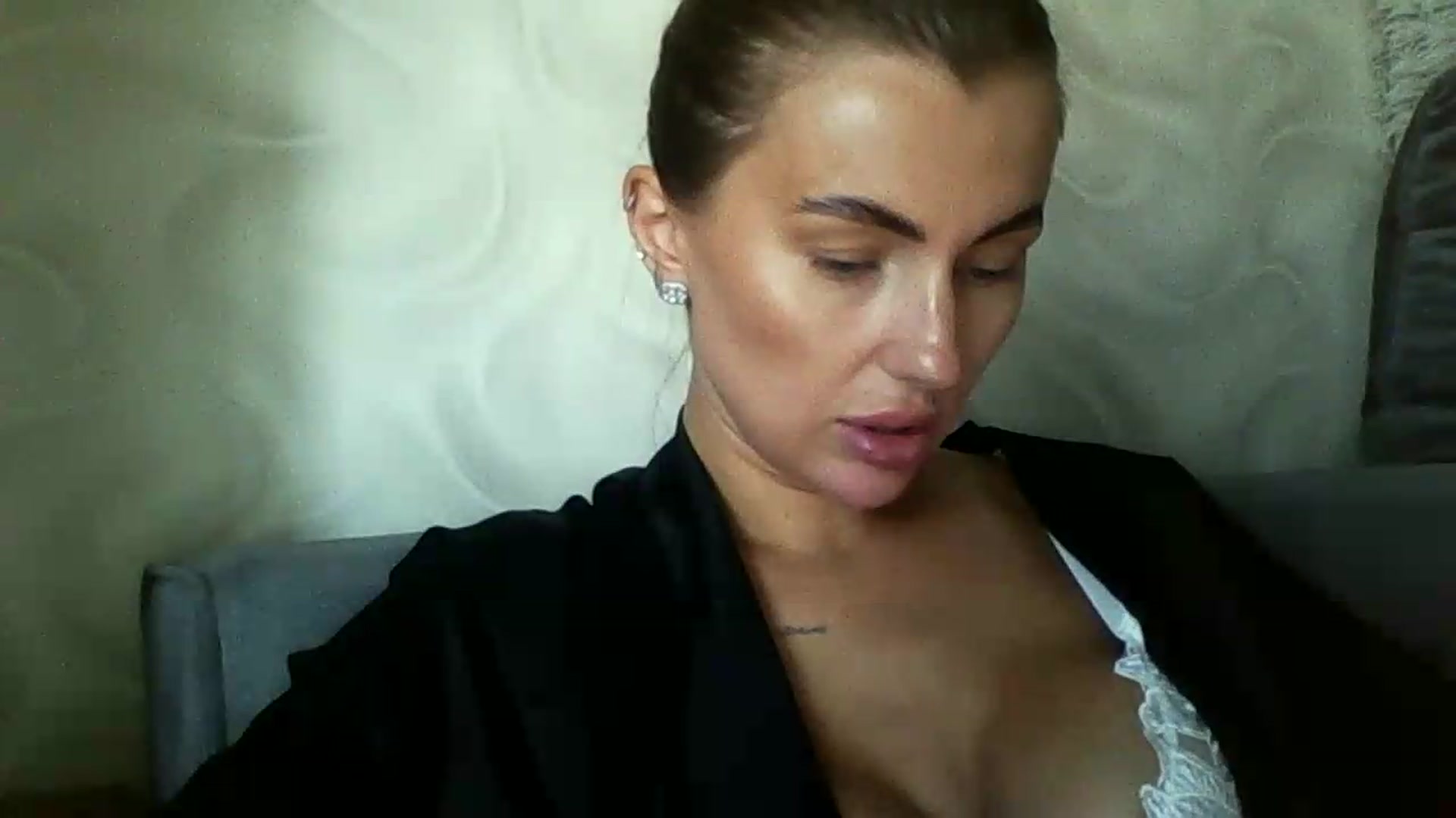 Gallery image thumbnail from NovaDahlia's myfreecams stream on, 08/20/2026, 10:59 image 7 of 20