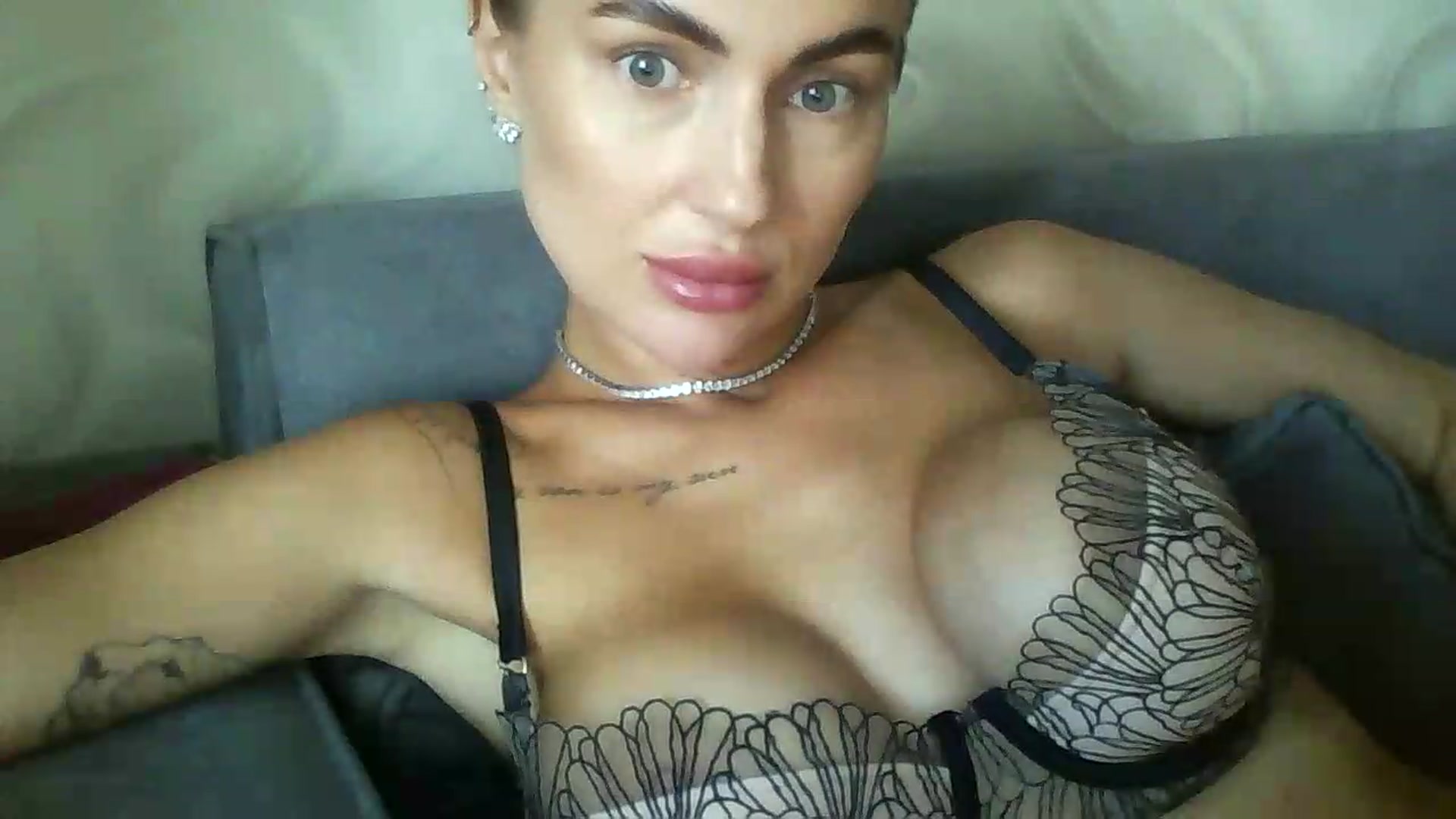 Gallery image thumbnail from NovaDahlia's myfreecams stream on, 08/21/2026, 10:09 image 15 of 20