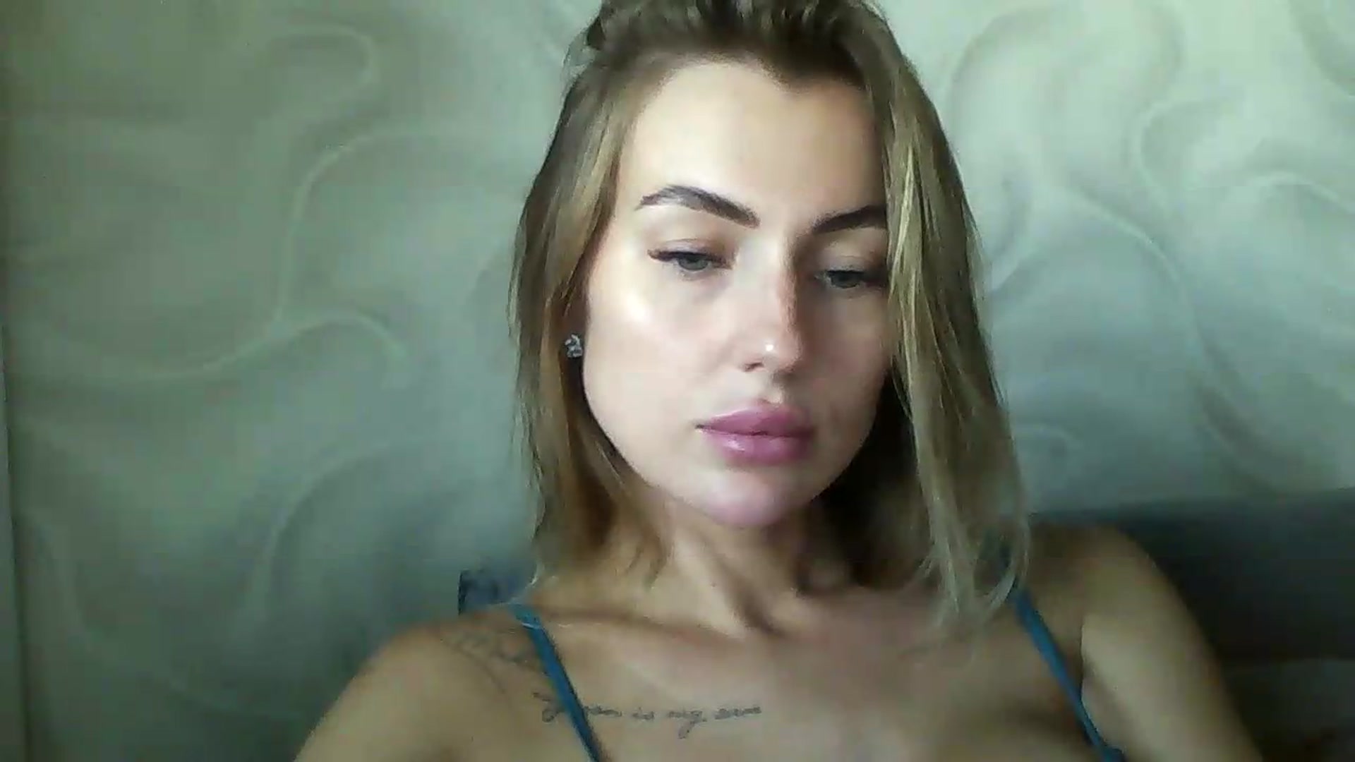 Gallery image thumbnail from NovaDahlia's myfreecams stream on, 08/23/2026, 08:44 image 18 of 20