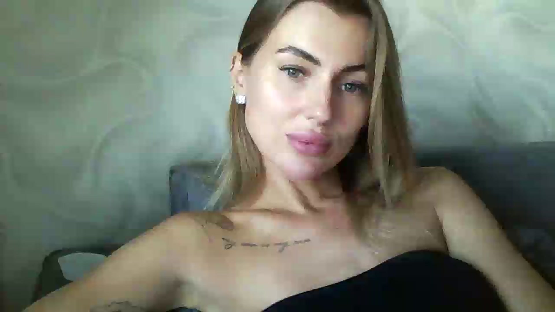 Gallery image thumbnail from NovaDahlia's myfreecams stream on, 08/23/2026, 09:20 image 10 of 20