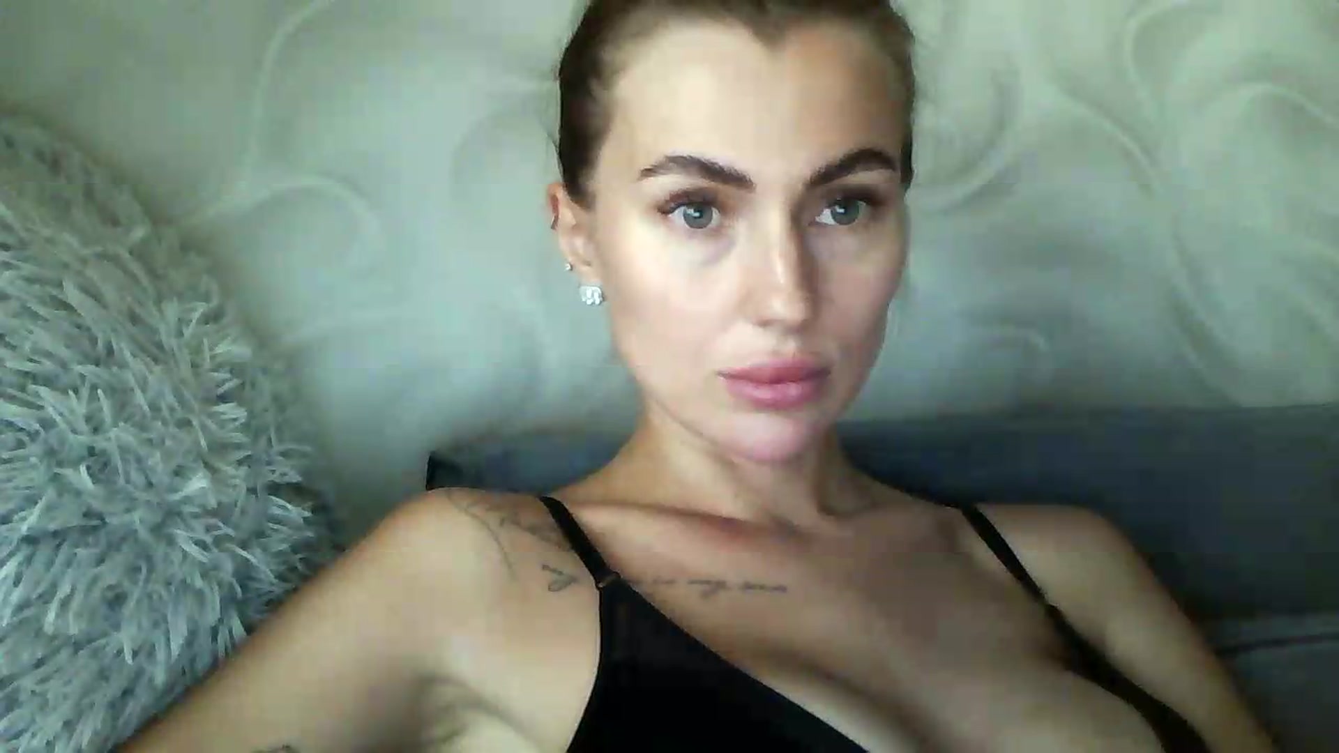 Gallery image thumbnail from NovaDahlia's myfreecams stream on, 08/27/2026, 10:48 image 4 of 20