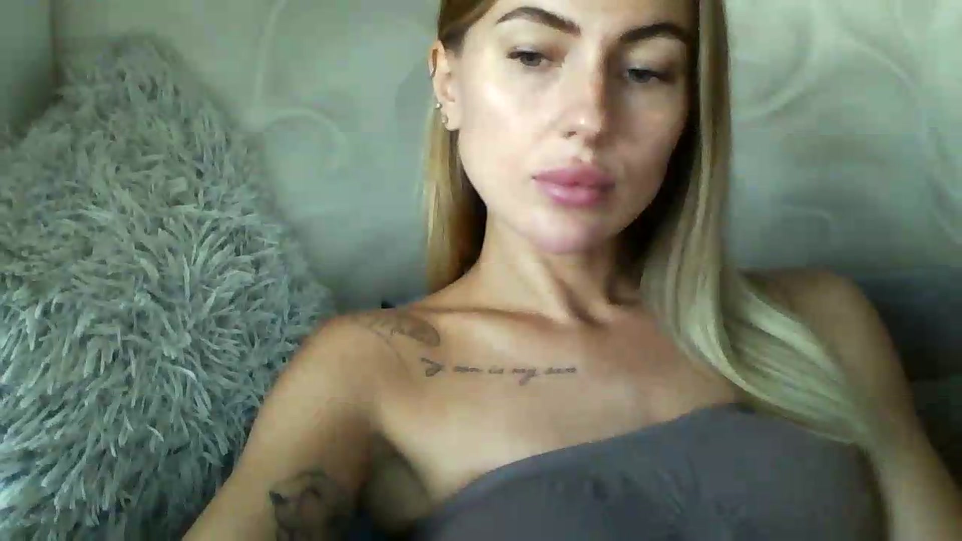 Gallery image thumbnail from NovaDahlia's myfreecams stream on, 08/29/2026, 08:18 image 6 of 20