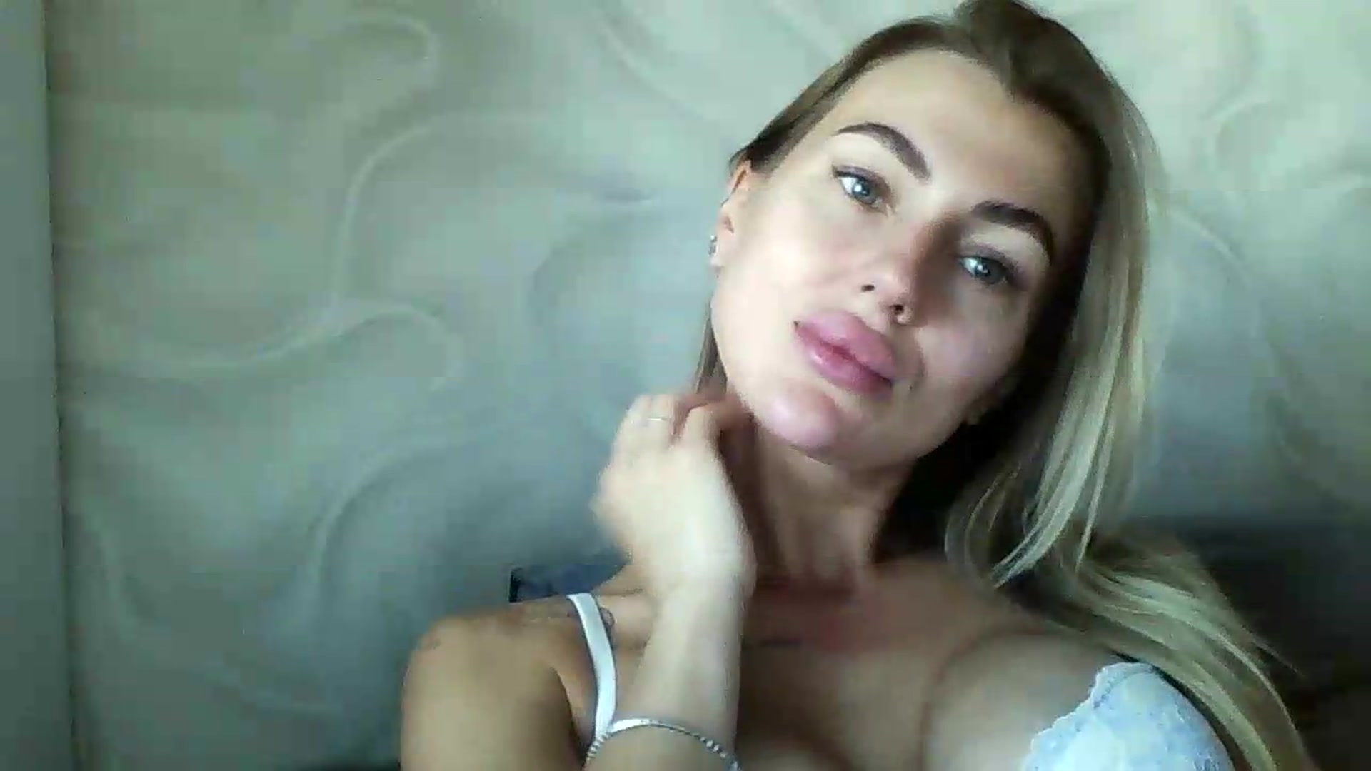Gallery image thumbnail from NovaDahlia's myfreecams stream on, 08/31/2026, 07:14 image 17 of 20