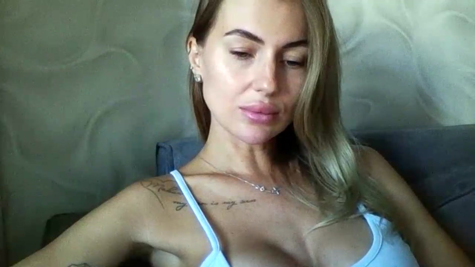 Gallery image thumbnail from NovaDahlia's myfreecams stream on, 09/04/2026, 07:49 image 14 of 20