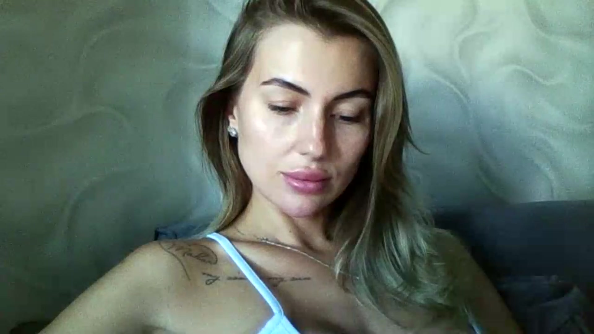 Gallery image thumbnail from NovaDahlia's myfreecams stream on, 09/04/2026, 09:42 image 15 of 20