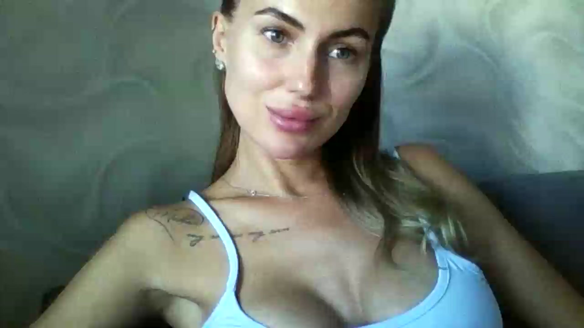 Gallery image thumbnail from NovaDahlia's myfreecams stream on, 09/04/2026, 10:16 image 18 of 20