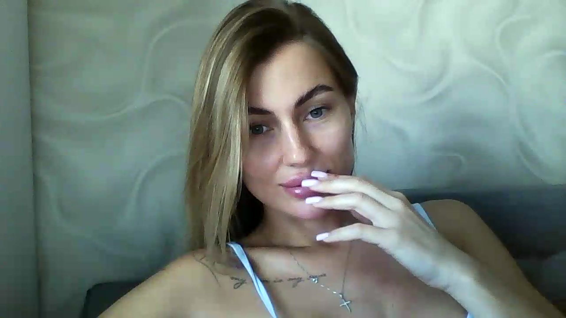 Gallery image thumbnail from NovaDahlia's myfreecams stream on, 09/08/2026, 08:10 image 19 of 20