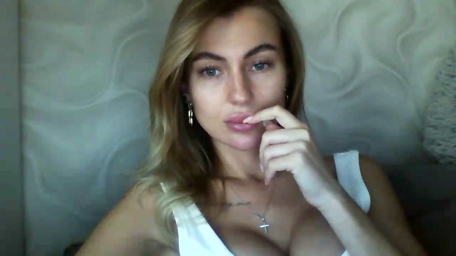 Gallery image thumbnail from NovaDahlia's myfreecams stream on, 09/15/2026, 07:42 image 10 of 20