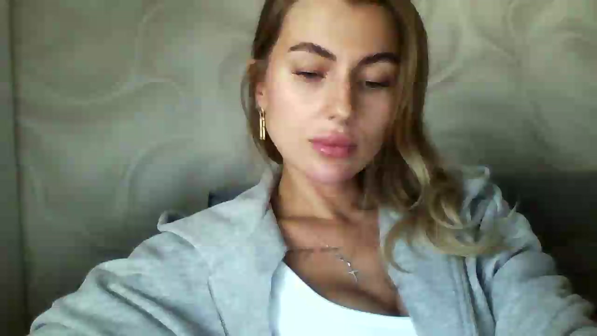 Gallery image thumbnail from NovaDahlia's myfreecams stream on, 09/15/2026, 09:17 image 8 of 20