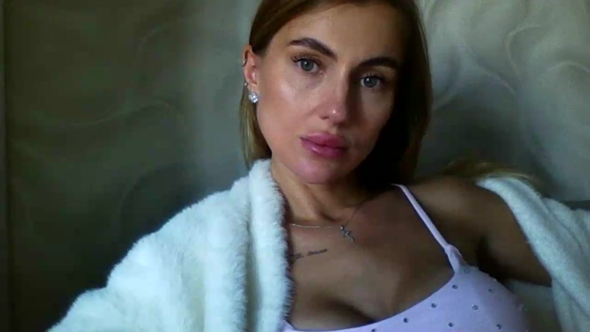 Gallery image thumbnail from NovaDahlia's myfreecams stream on, 09/17/2026, 10:59 image 11 of 20