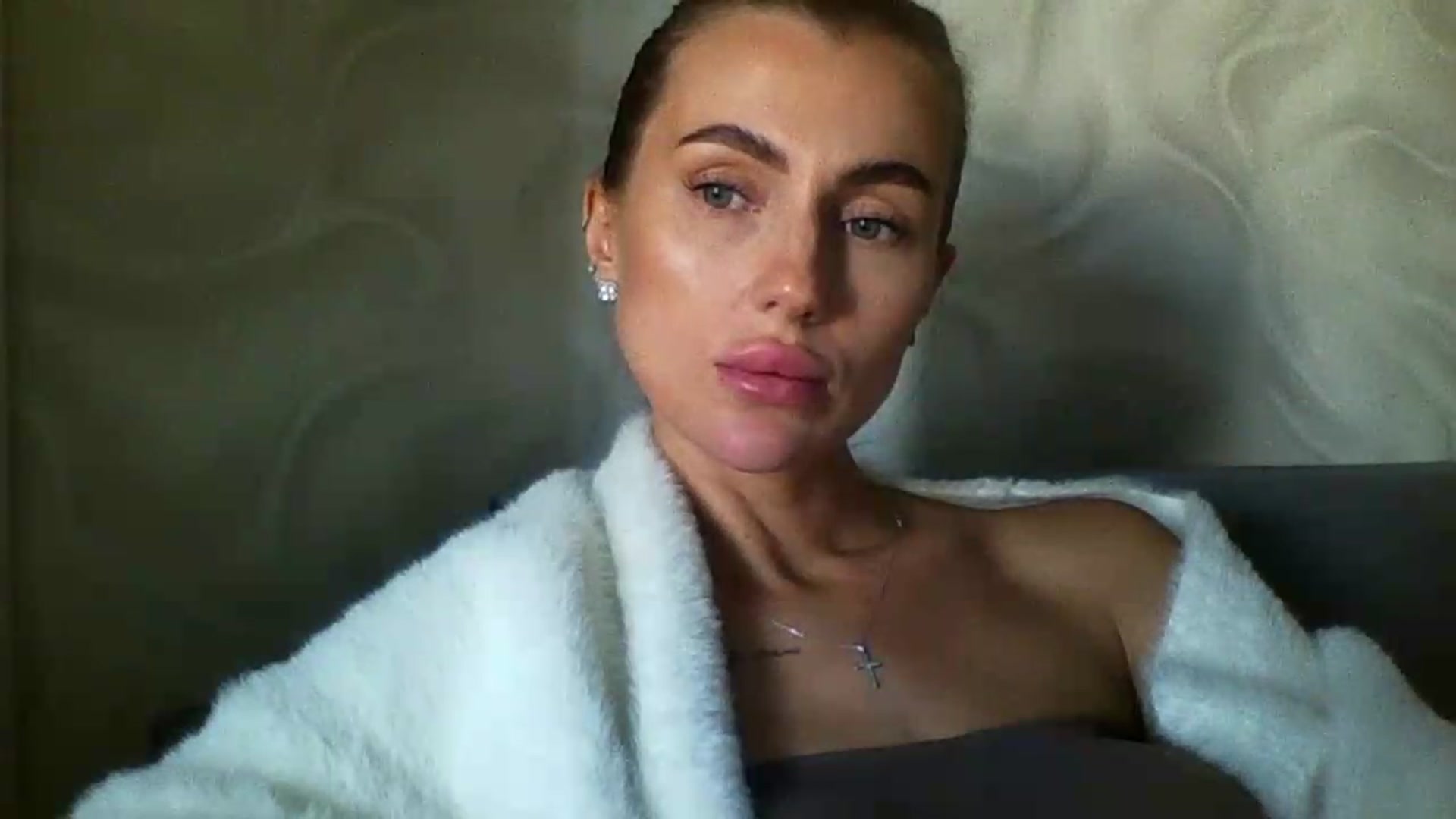 Gallery image thumbnail from NovaDahlia's myfreecams stream on, 09/18/2026, 08:46 image 10 of 20